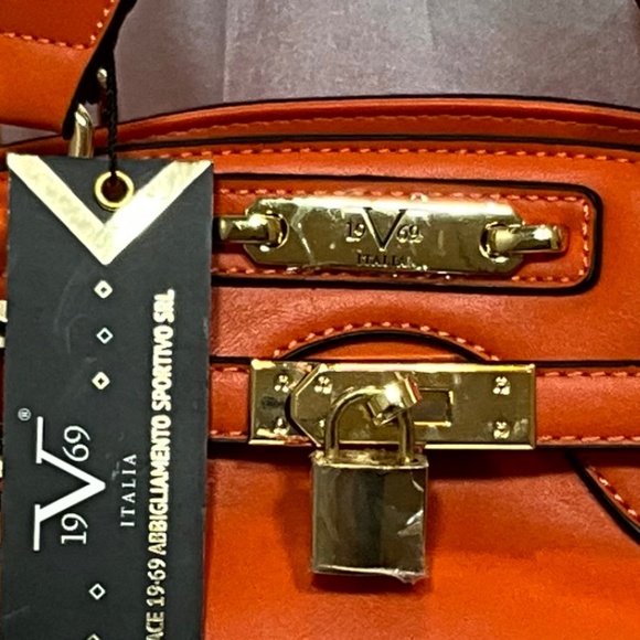 Versace 1969 collection; lock feature handbag/shoulder, red tan  112-B3a - Picture 11 of 11
